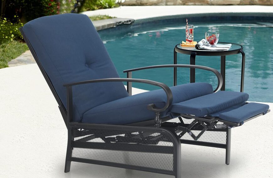 Sophia & William outdoor recliner